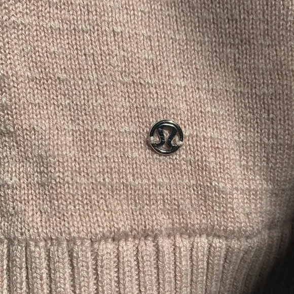 LULULEMON ZIP CHUNKY SWEATER